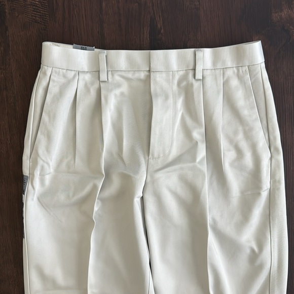 DOCKERS CHINO KHAKIS PANTS NEVER IRON ESSENTIAL 32 x 29 TAN D4 - Picture 6 of 15